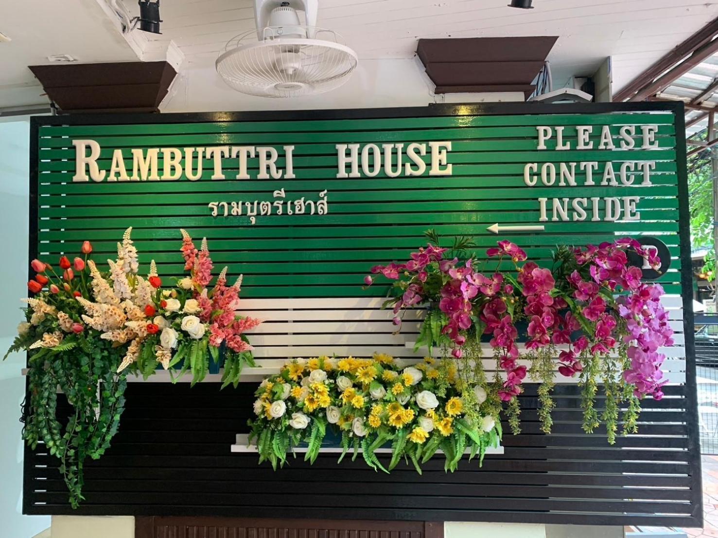 Hotel Rambuttri House Bangkok Esterno foto