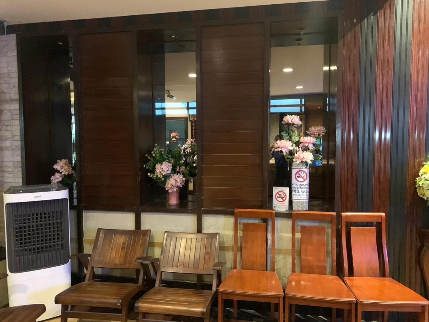 Hotel Rambuttri House Bangkok Esterno foto