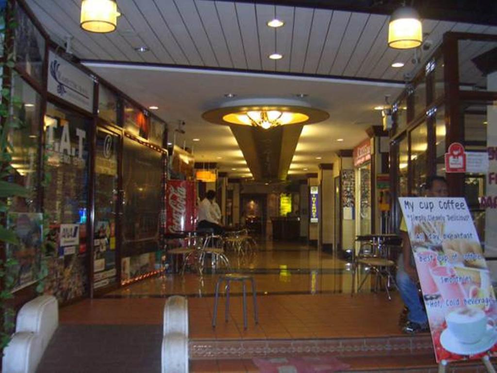 Hotel Rambuttri House Bangkok Esterno foto
